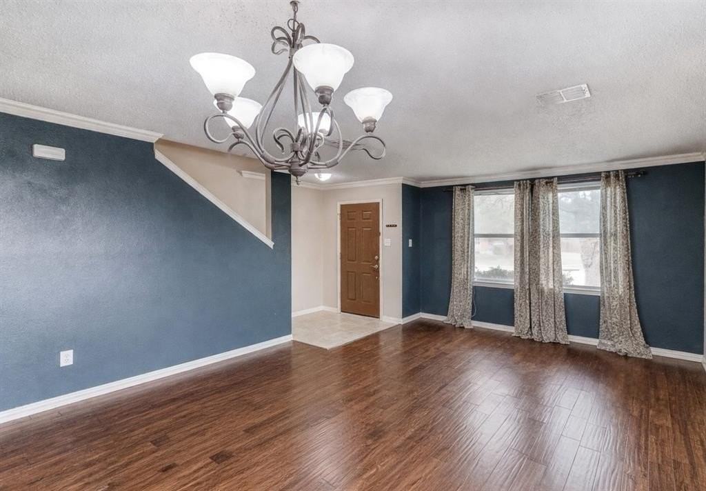 3601 Mcclintick Rd - Photo 4 of 24