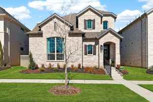 featured image of 1908 Elm Pl