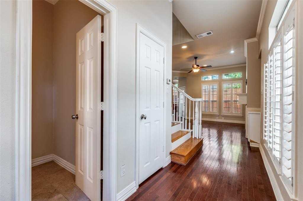 9 Stonebriar Ct - Photo 4 of 25