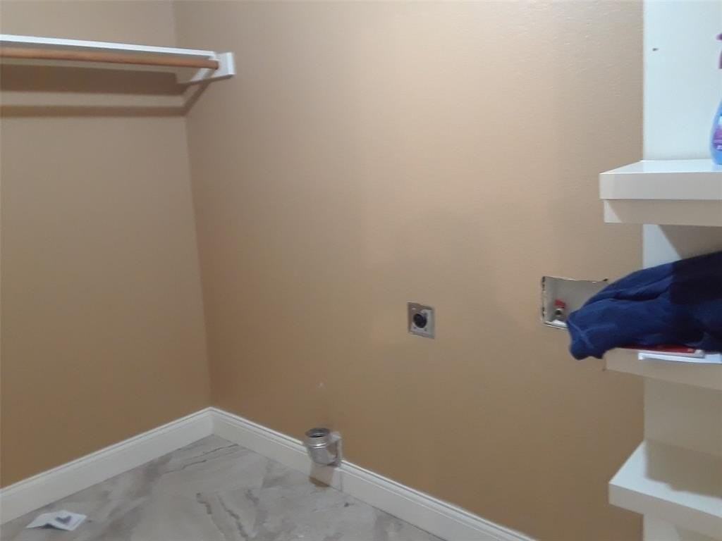 2428 Collier Dr - Photo 7 of 21