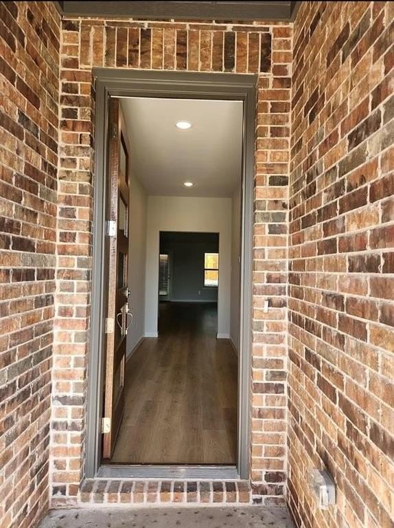 2043 Atlantic Ave - Photo 2 of 25