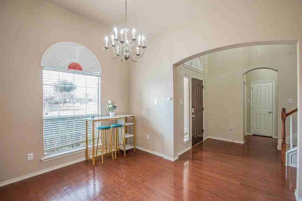 1664 Park Grove Dr - Photo 5 of 40