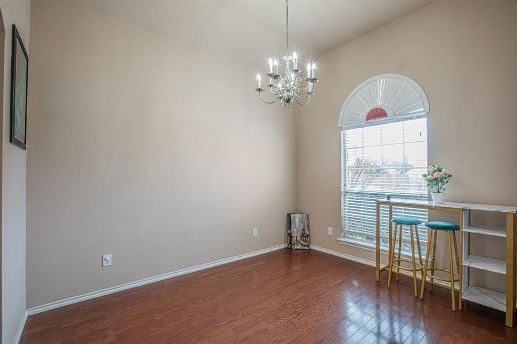 1664 Park Grove Dr - Photo 6 of 40