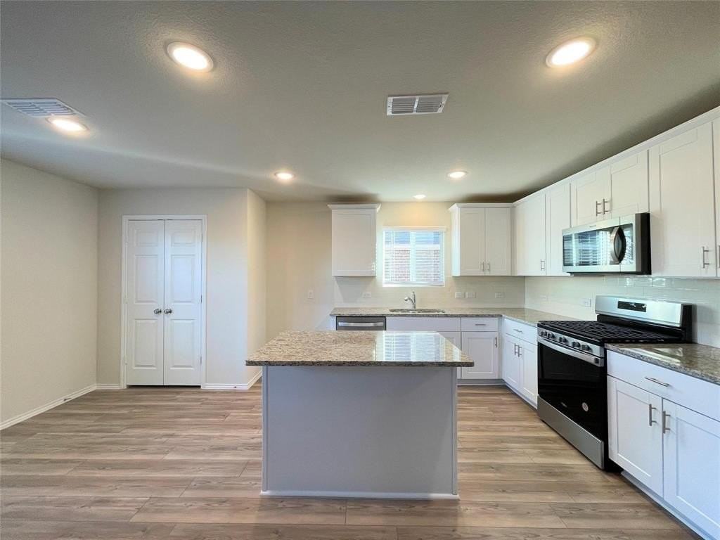 16020 Rein Ave - Photo 7 of 25