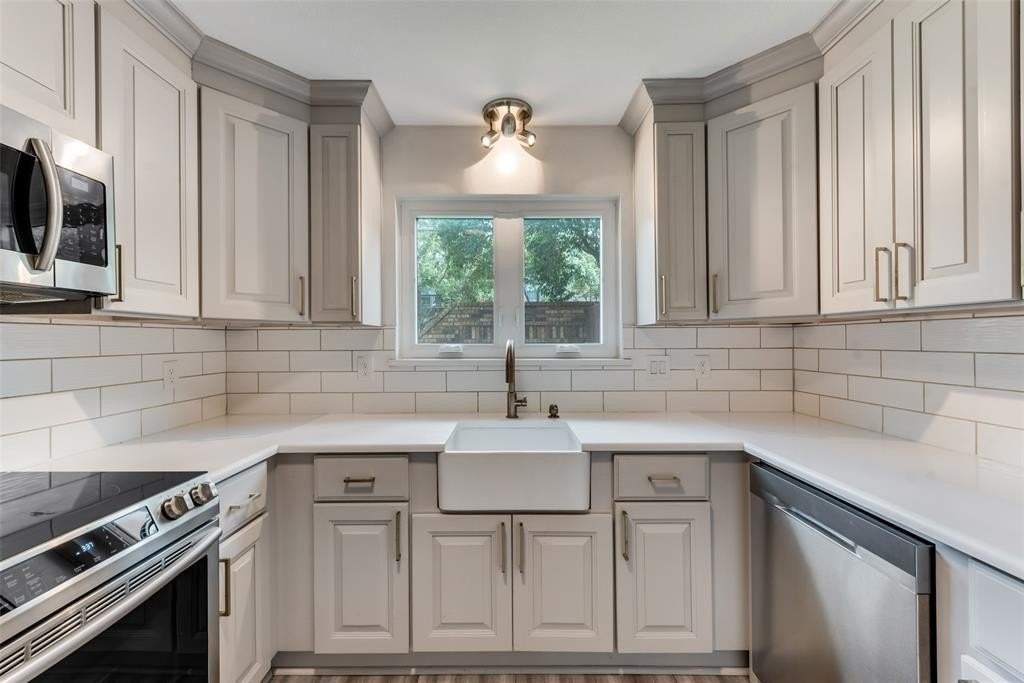 5565 Preston Oaks Rd #110 - Photo 7 of 22