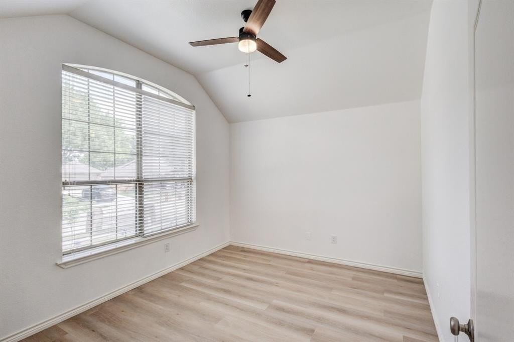 12405 Ark Rd - Photo 6 of 34