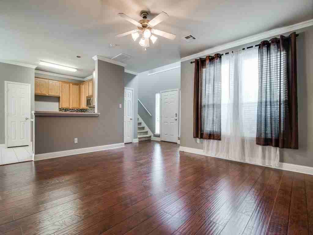 10120 Cherry Hill Ln - Photo 7 of 25