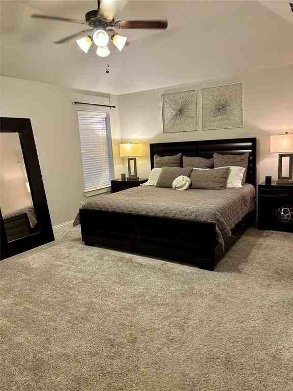 4737 Christie Ave - Photo 6 of 13