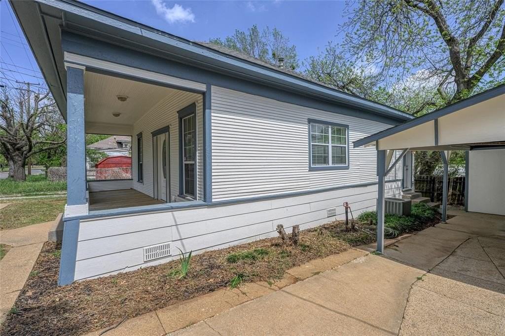 108 N Eddy Ave - Photo 7 of 24