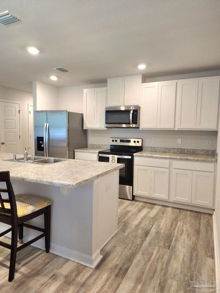 6196 Secretariat Way - Photo 5 of 17