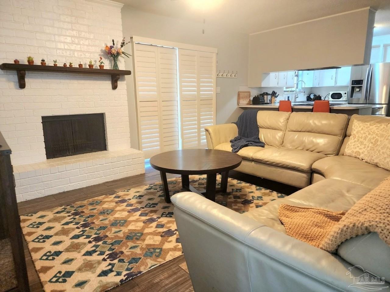 7895 Bay Meadows Dr - Photo 5 of 22