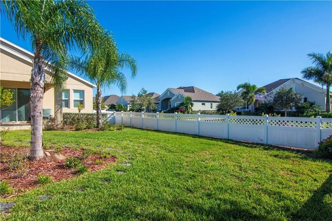 1340 Caddy Ct - Photo 2 of 20