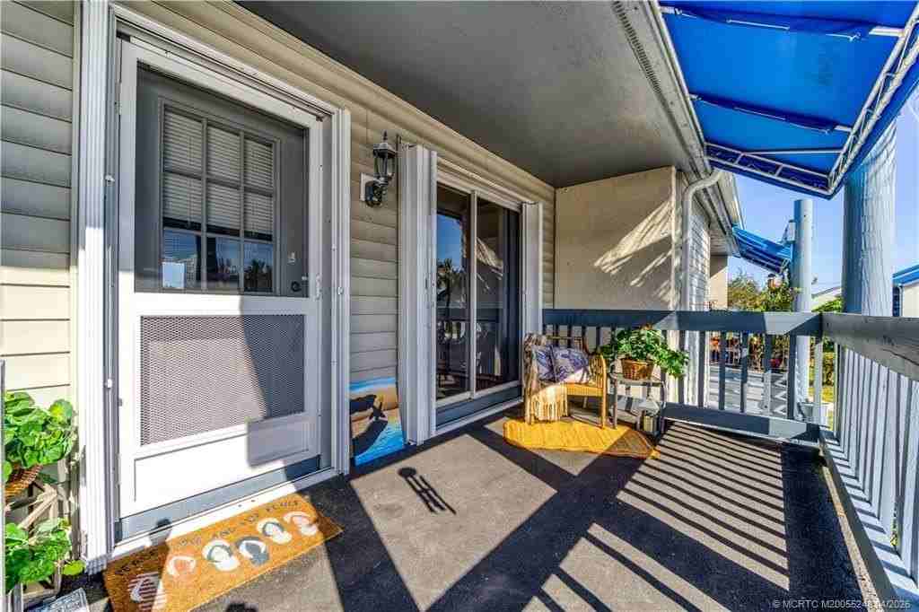 1637 Ne Nautical Pl Apt 807 - Photo 4 of 32