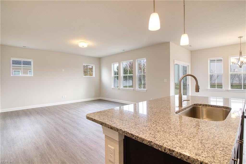 275 Mccormick Dr - Photo 7 of 35