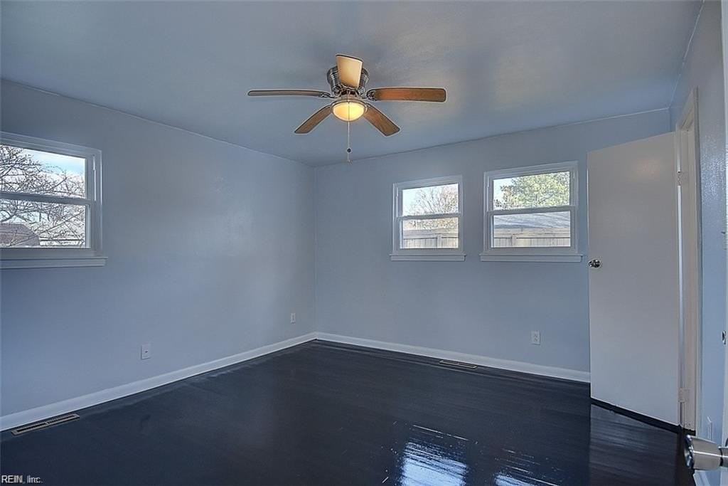 4908 Narragansett Ct - Photo 5 of 5