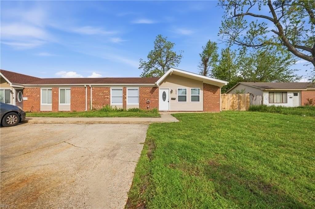 2908 Peppercorn Ct - Photo 3 of 27