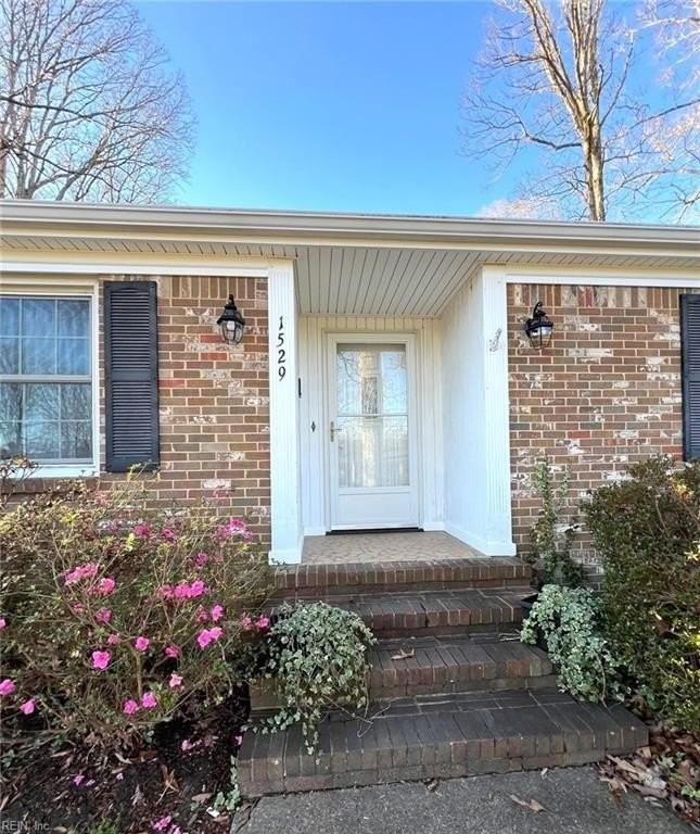 1529 Adam Rd - Photo 2 of 14