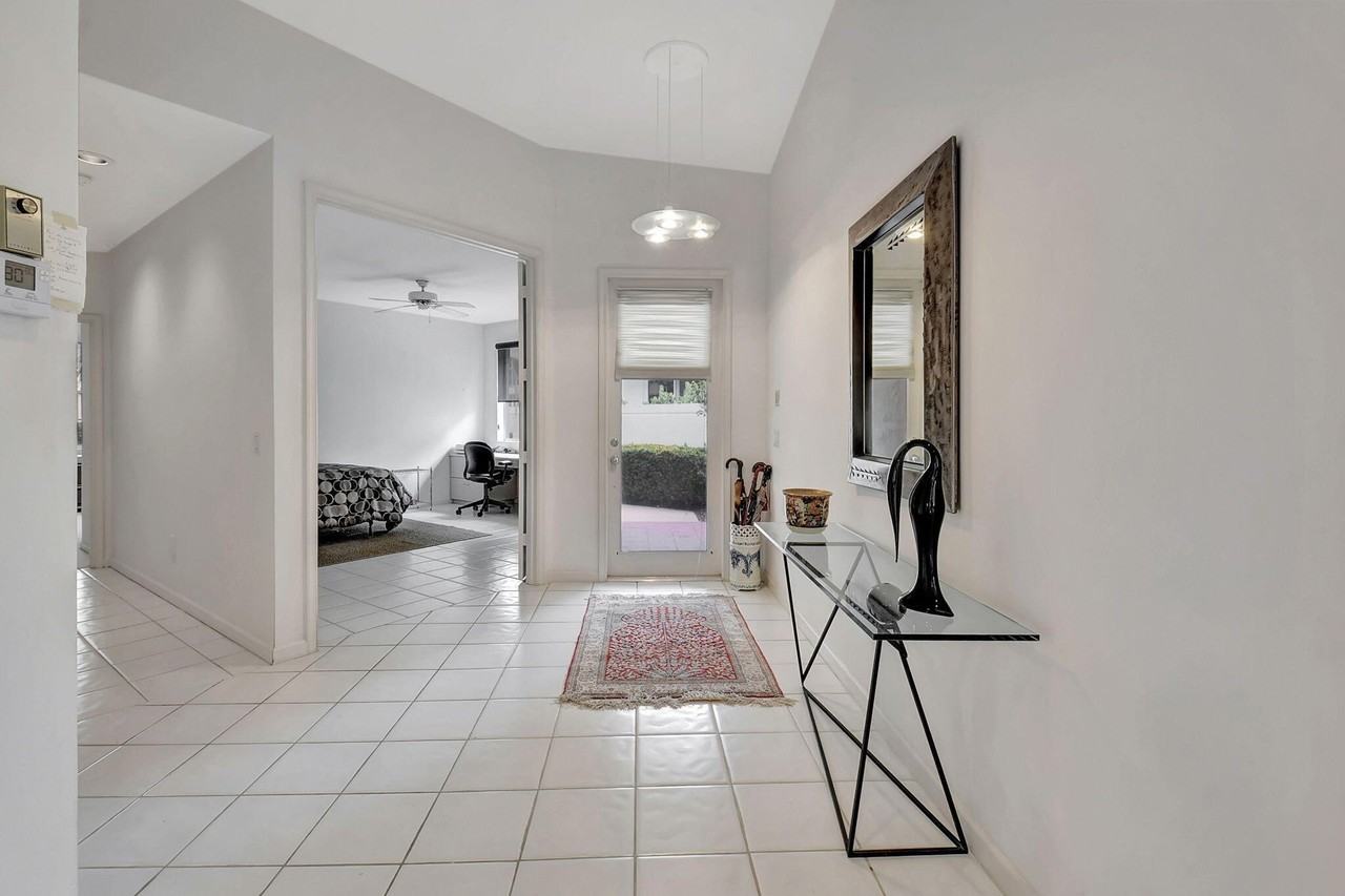 5152 Nw 26th Cir - Photo 5 of 40