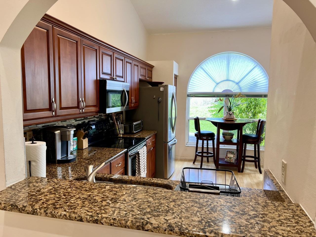 602 Sabal Palm Ln - Photo 3 of 25