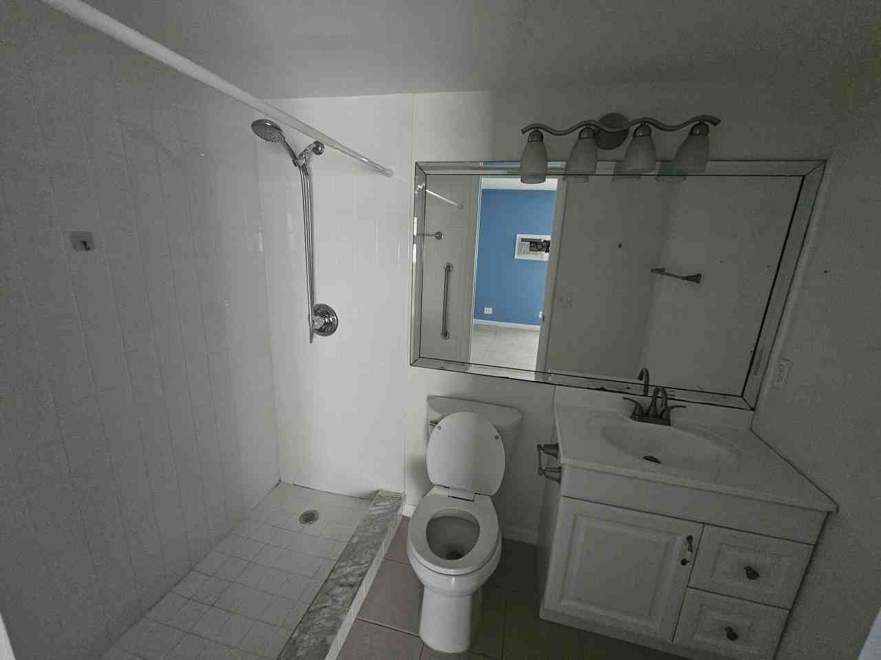 145 Sheffield H - Photo 6 of 9