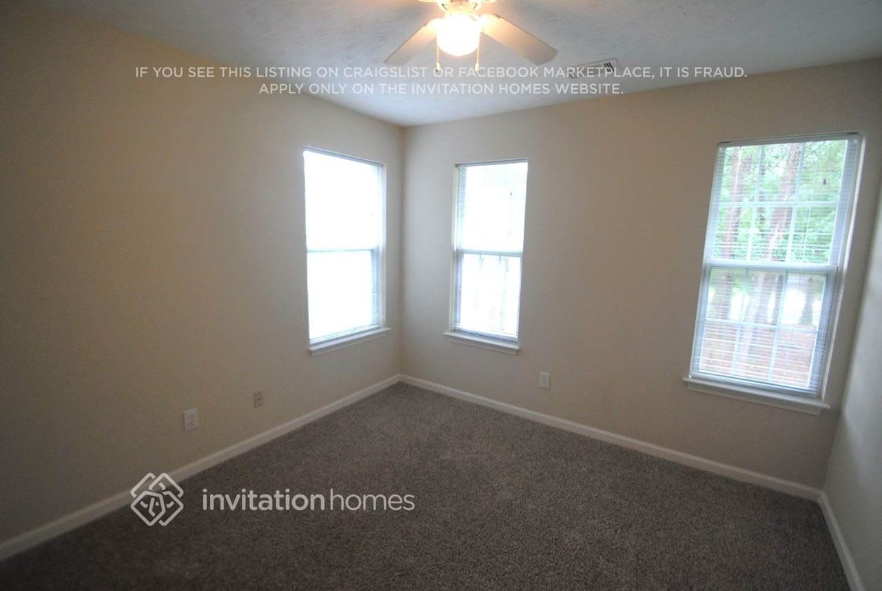 5765 Millstone Dr - Photo 2 of 6