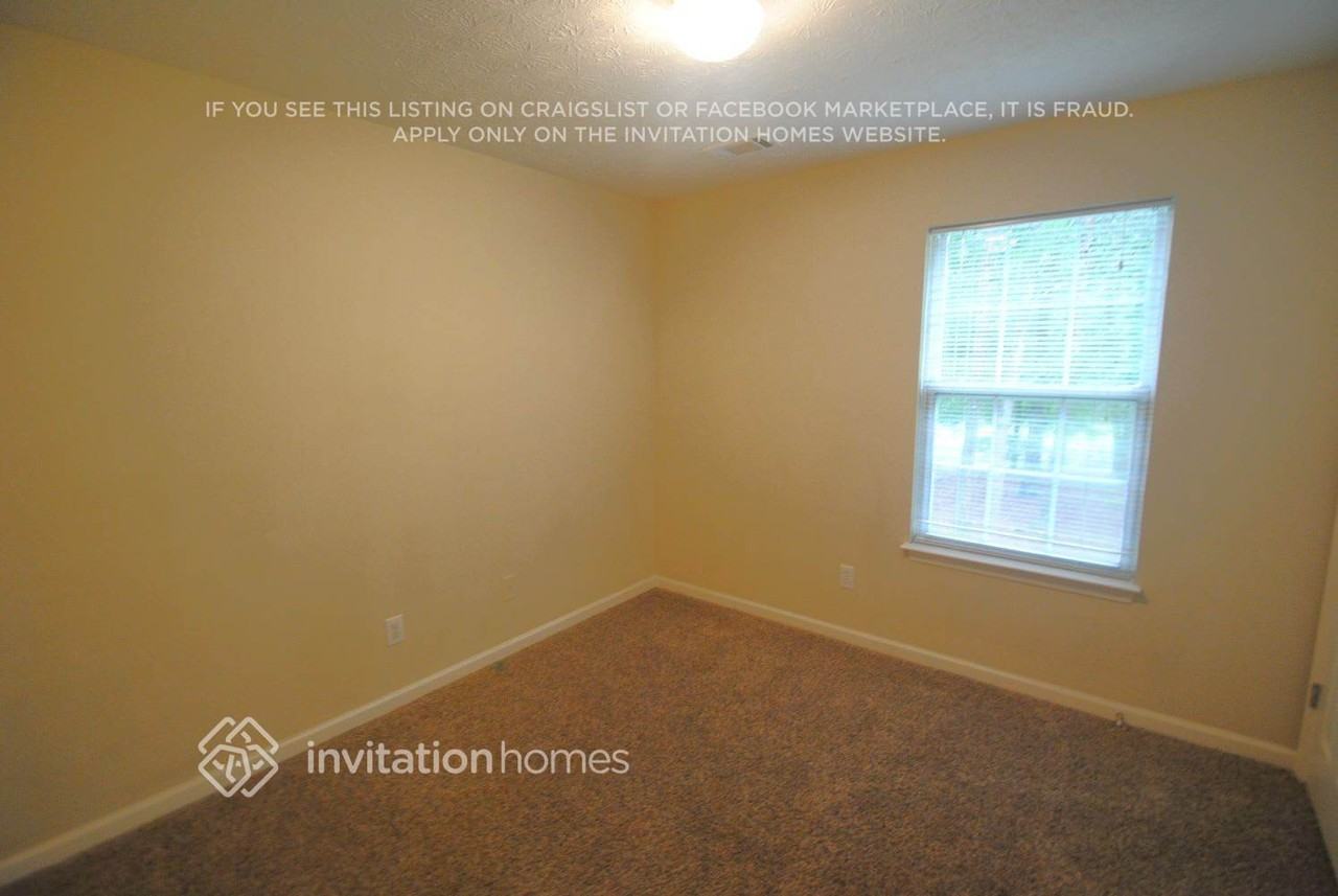 5765 Millstone Dr - Photo 4 of 6