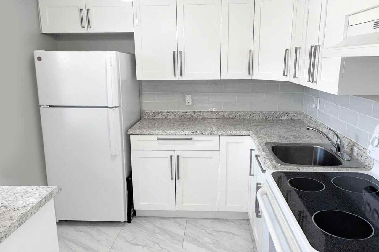 2182 Ne 1st Way #105 - Photo 6 of 20