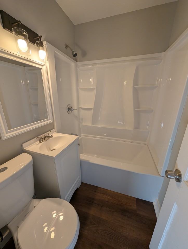 2077 Sw Lane St #1 - Photo 3 of 11