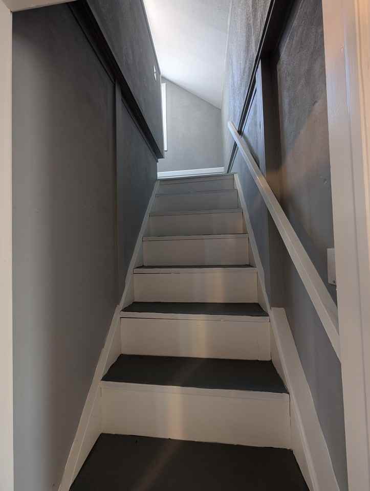 2077 Sw Lane St #1 - Photo 5 of 11