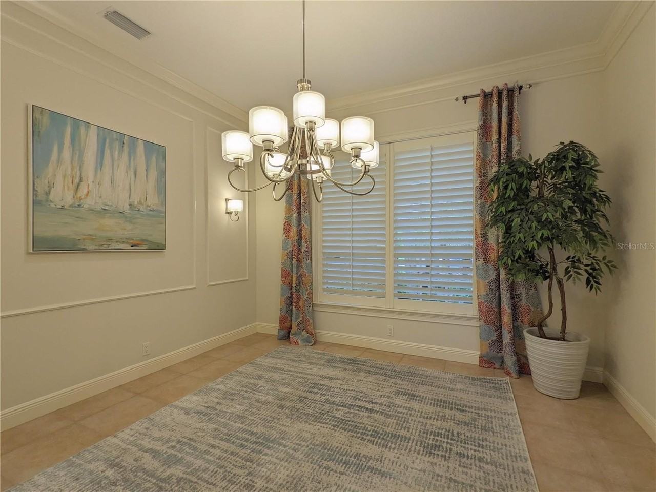 7460 Paurotis Ct - Photo 5 of 50