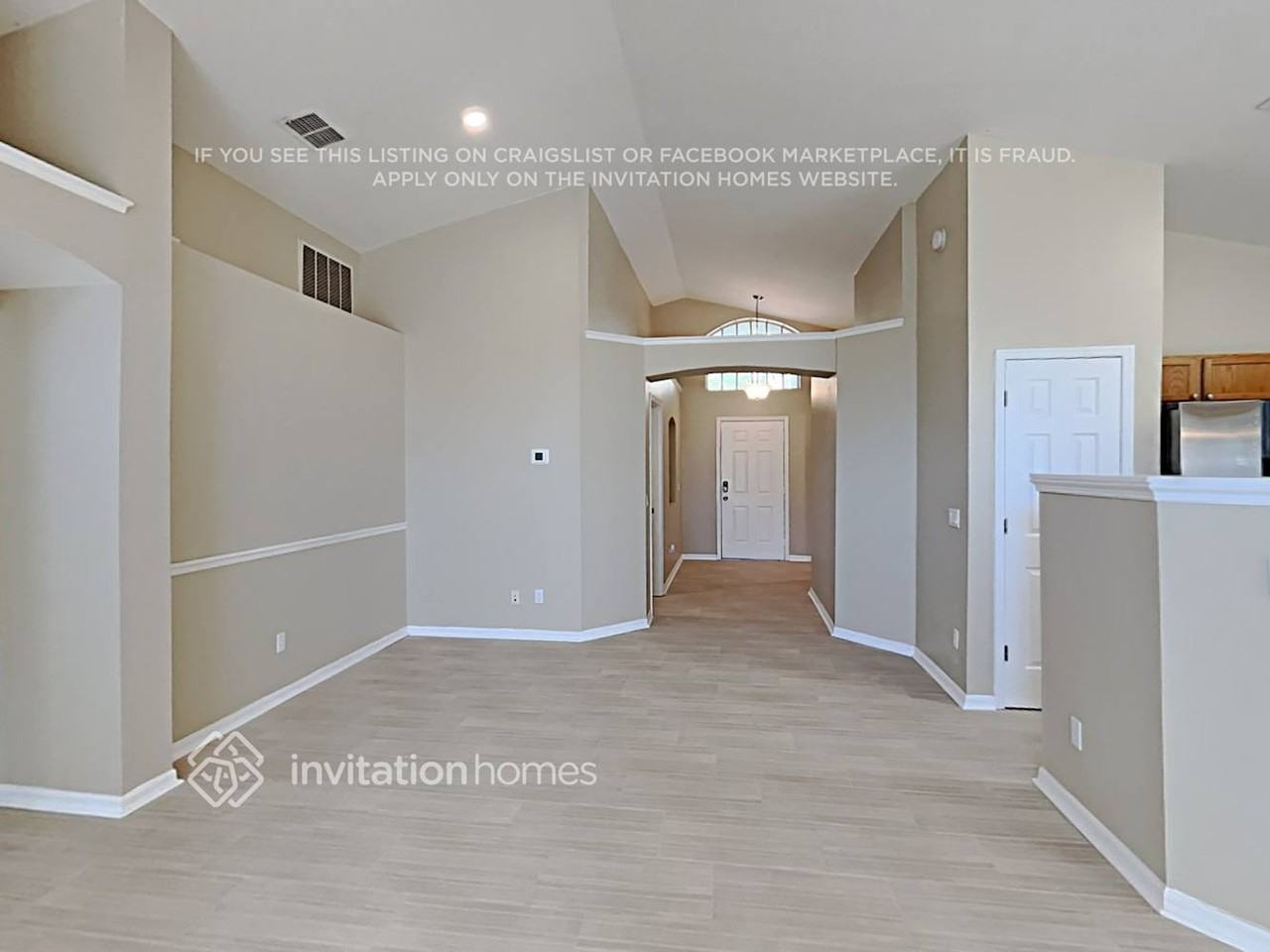 2515 Clareside Dr - Photo 4 of 14