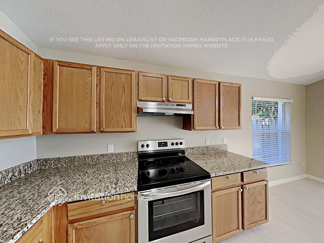 2515 Clareside Dr - Photo 6 of 14