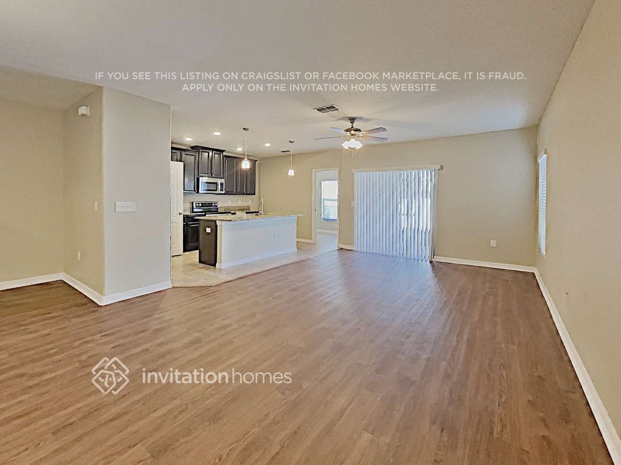 2729 Hampton Green Ln - Photo 5 of 25