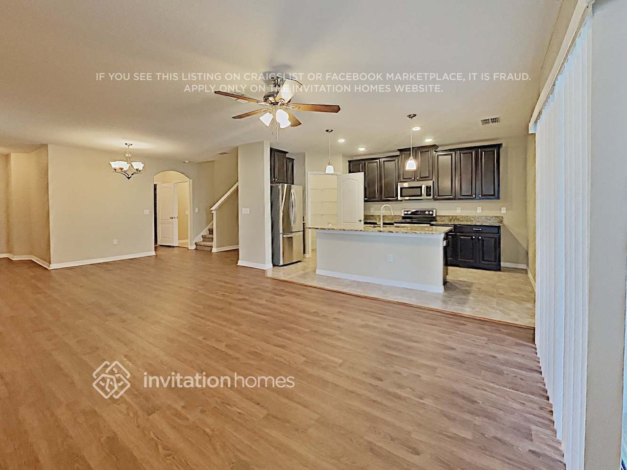 2729 Hampton Green Ln - Photo 7 of 25