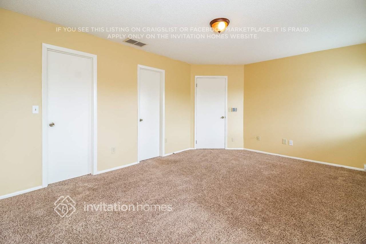 357 Amethyst Ct - Photo 5 of 11