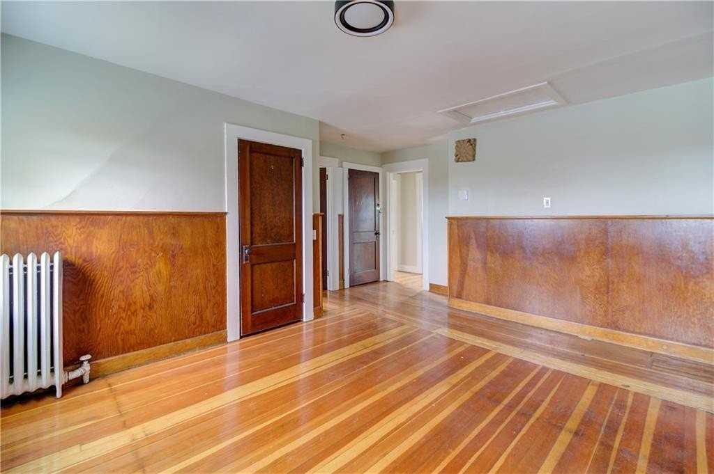 131 Washington Ave Unit 3 - Photo 6 of 16