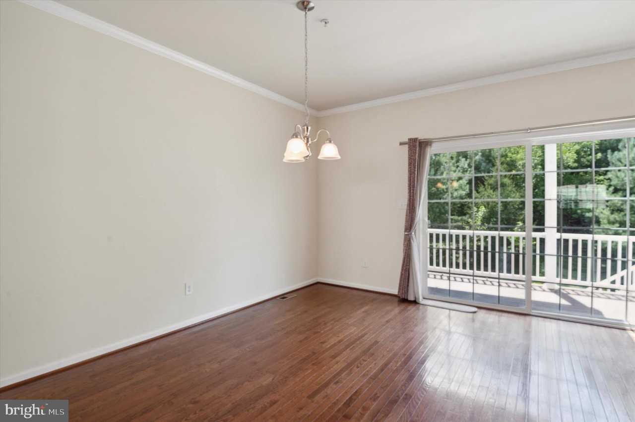 507 S Twin Lakes Blvd - Photo 2 of 25