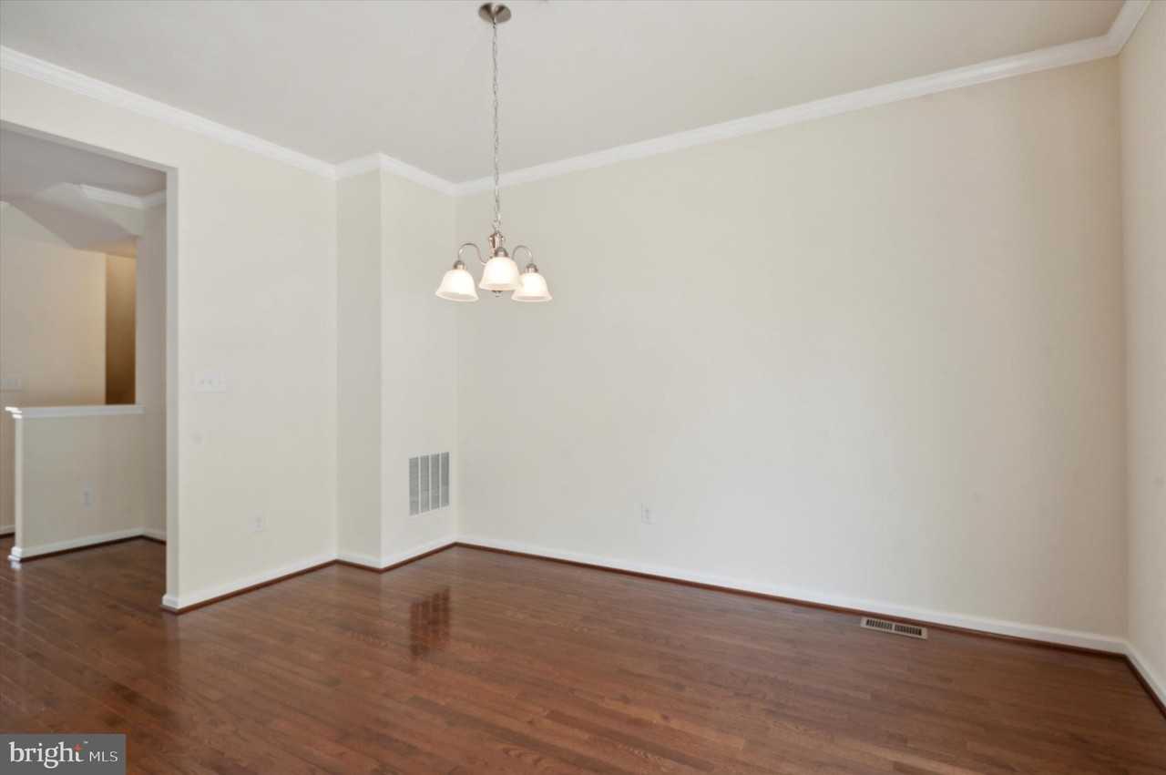 507 S Twin Lakes Blvd - Photo 3 of 25