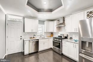 306 S Lehigh St - Photo 1 of 1