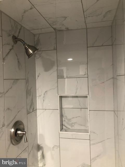 306 S Lehigh St - Photo 6 of 16