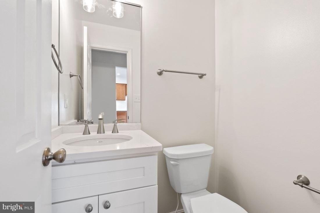 28 Salthill Ct - Photo 5 of 27