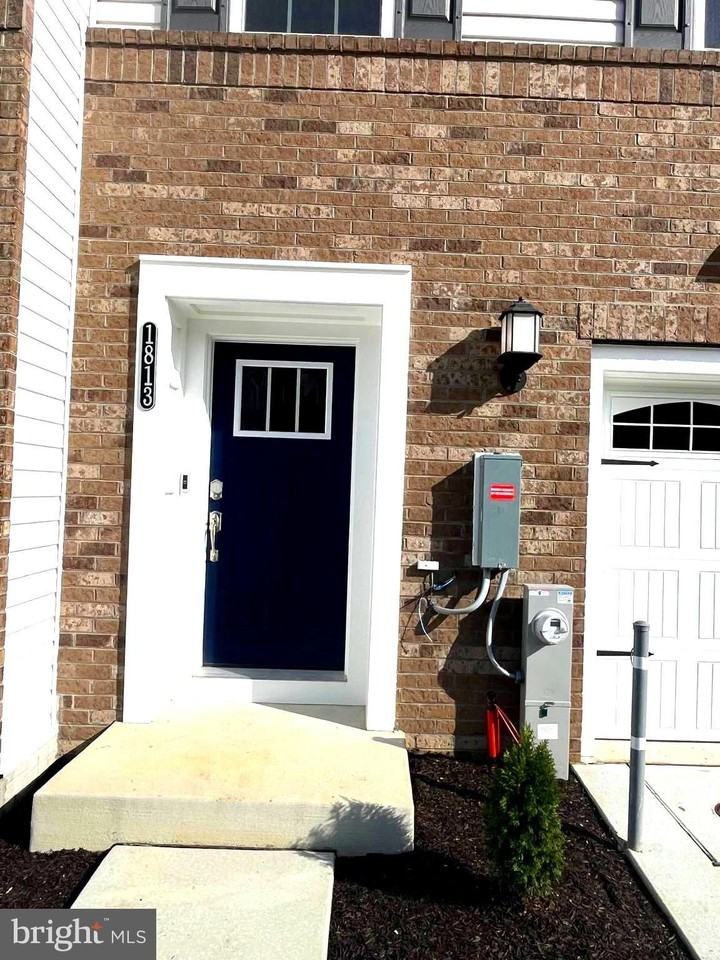 1813 Ritter Dr - Photo 2 of 39