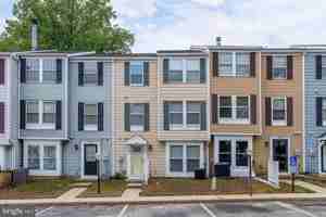 featured image of 2307 Greenwood Dr