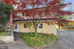 225 Pershing Ave #A - Photo 1 of 1
