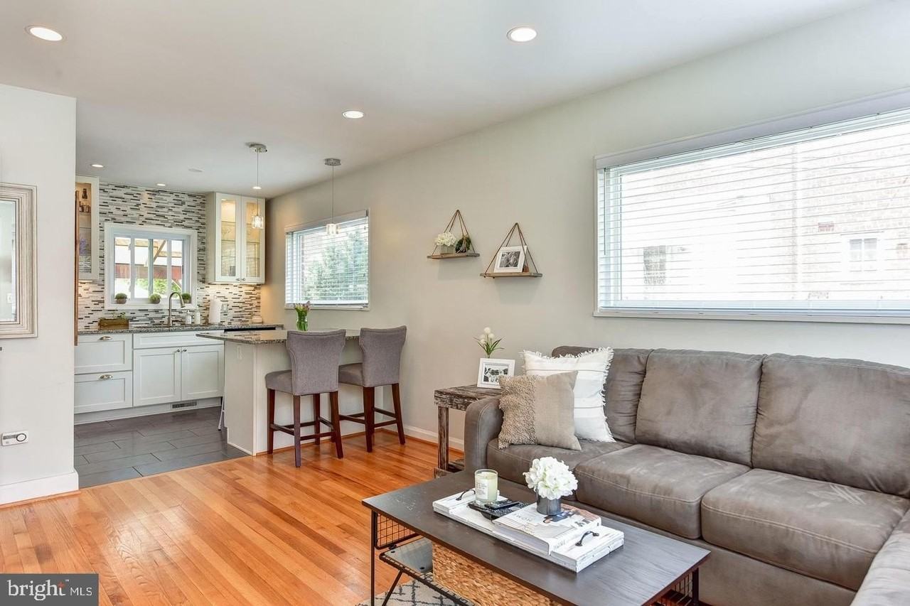 505 S Fayette St - Photo 5 of 28