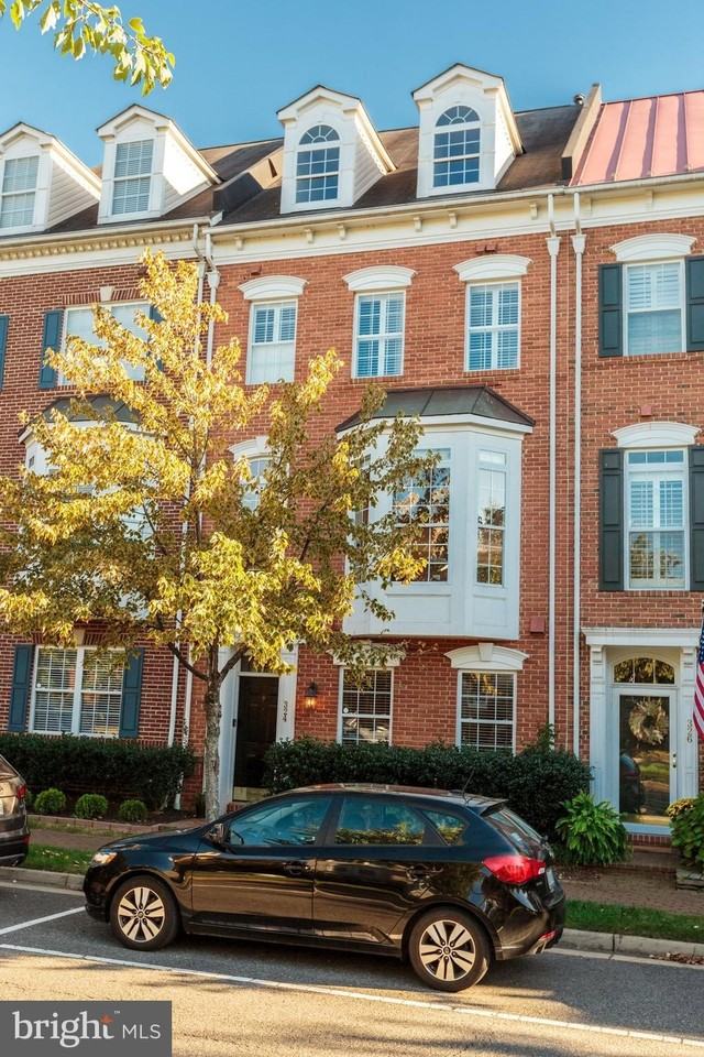 324 Cameron Station Blvd - Photo 4 of 50