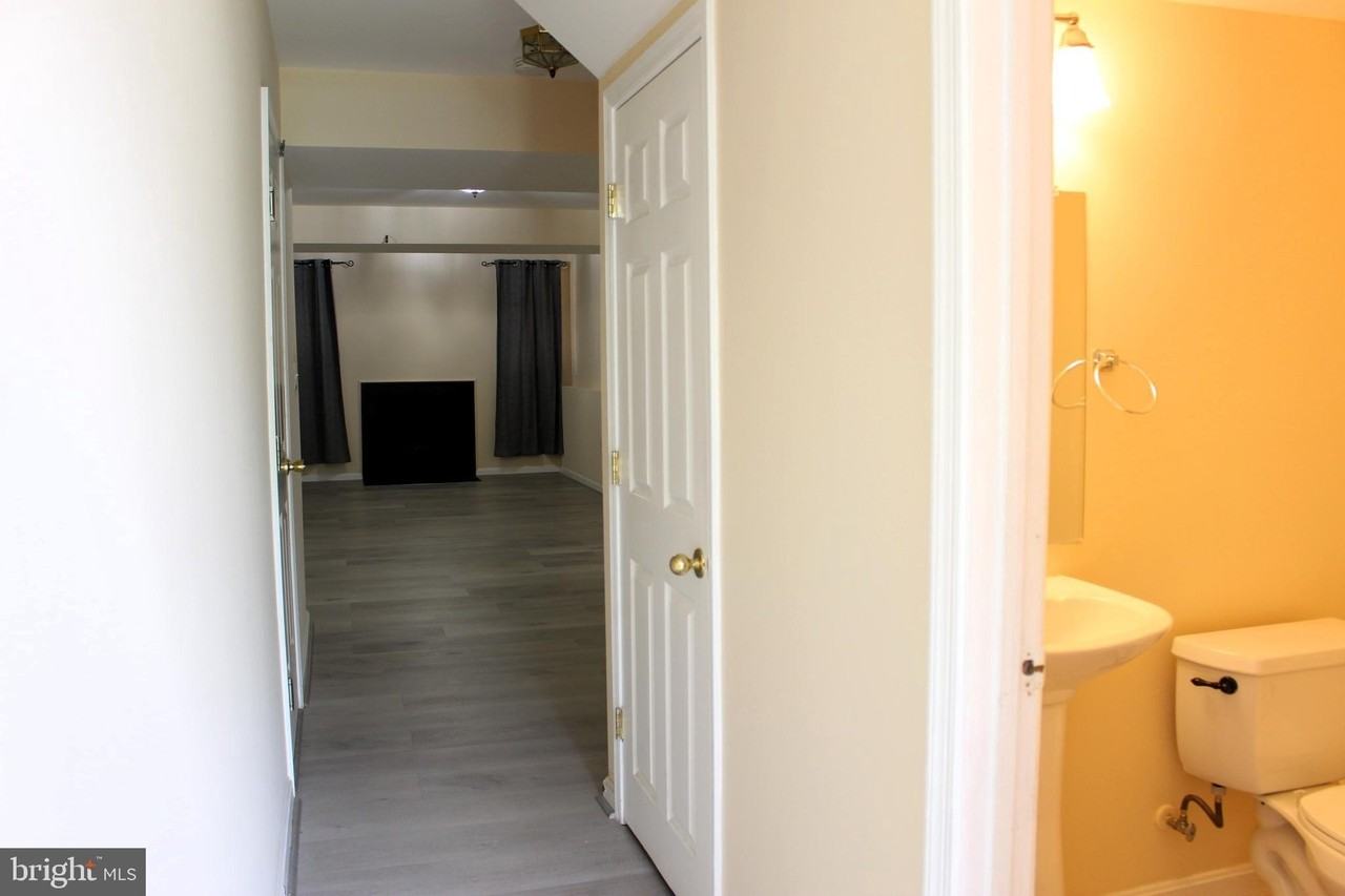 42856 Golf View Dr - Photo 3 of 40