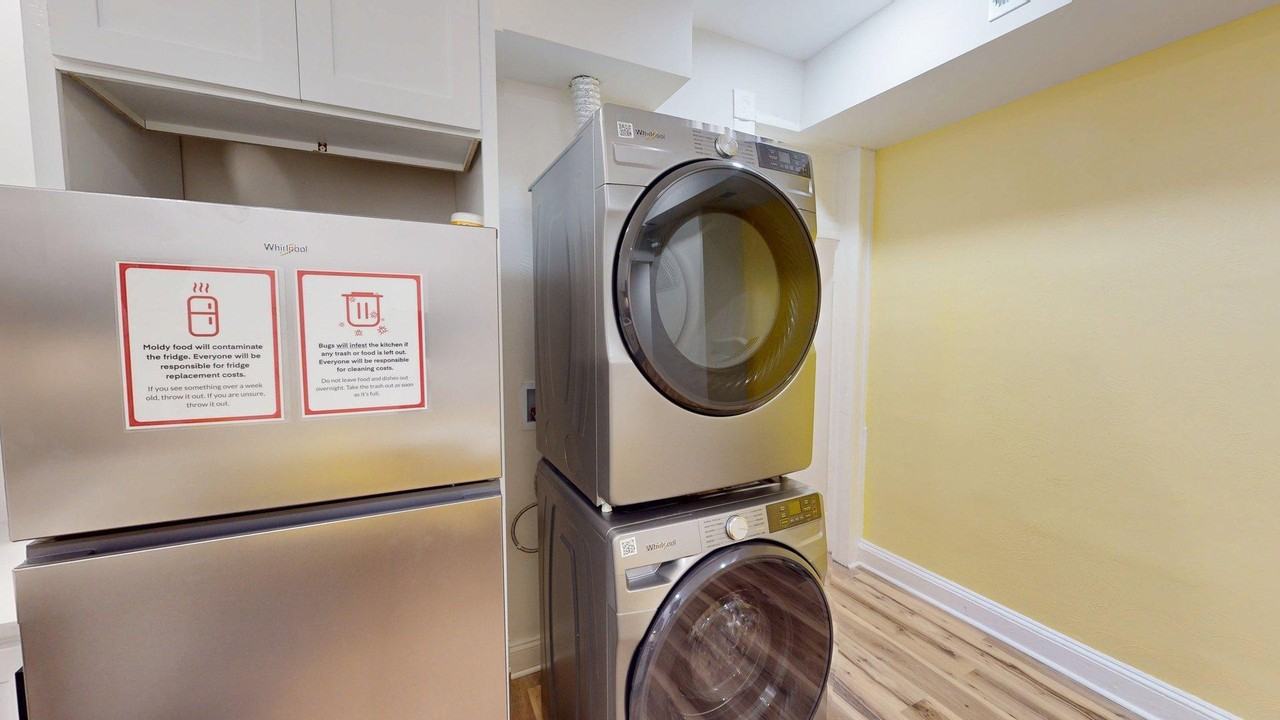 Baker St - Photo 4 of 29