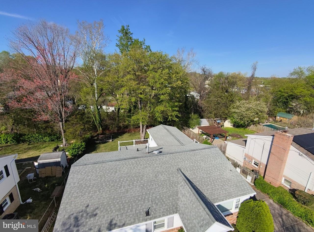 3931 Dominion Dr - Photo 4 of 36