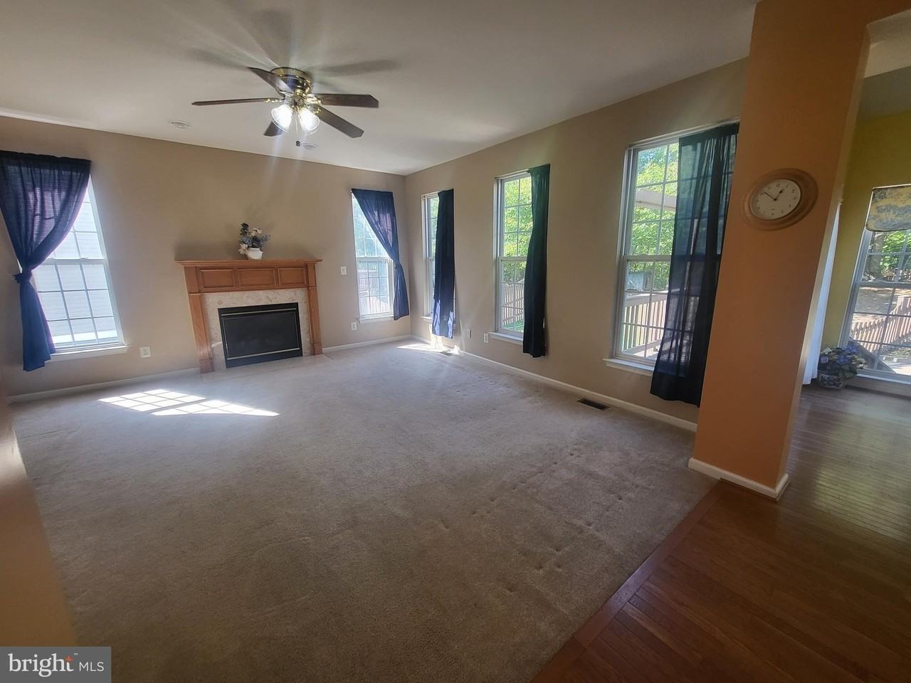 17734 Avenel Ln - Photo 6 of 23